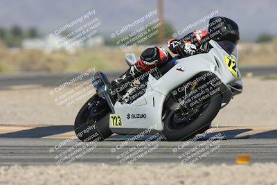 media/Oct-13-2025-Moto Forza (Mon) [[a66d839500]]/2-A Group/Session 3 (Turn 16)/